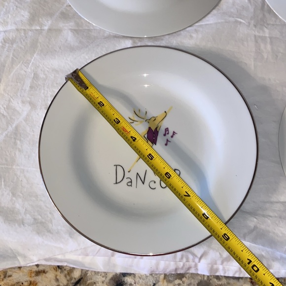 Pottery Barn Reindeer Dessert Plates set of 4 Dasher Dancer Prancer Vixen - Picture 8 of 8